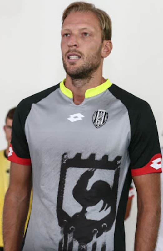 AC Cesena 2015-16 GK Kit