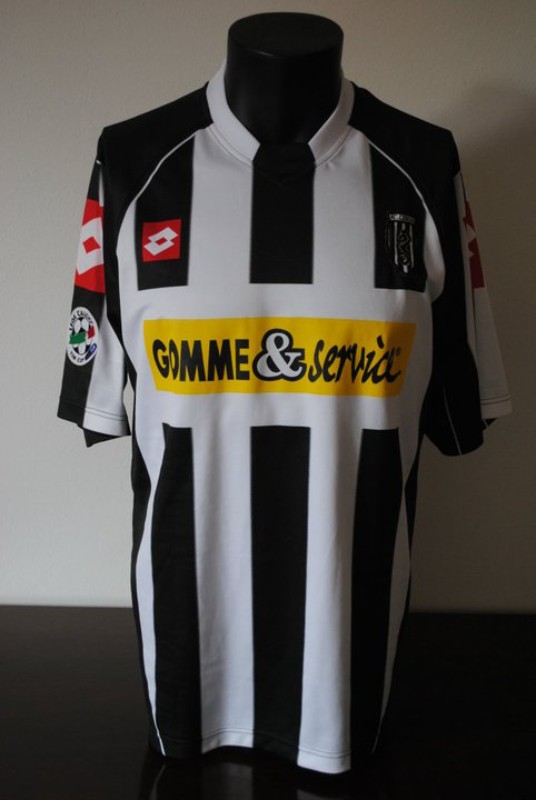 AC Cesena 2004-05 Third Kit