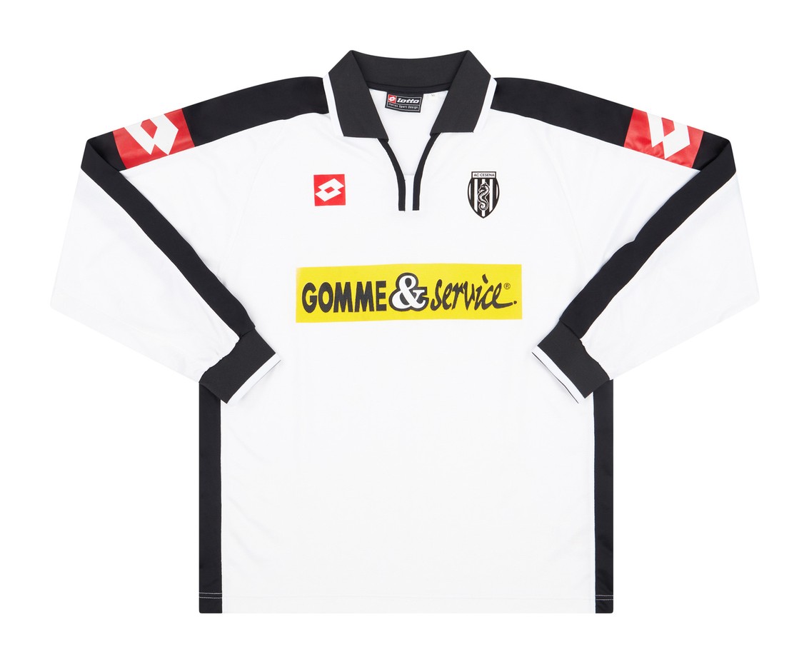 AC Cesena 2004-05 Home V2 Kit