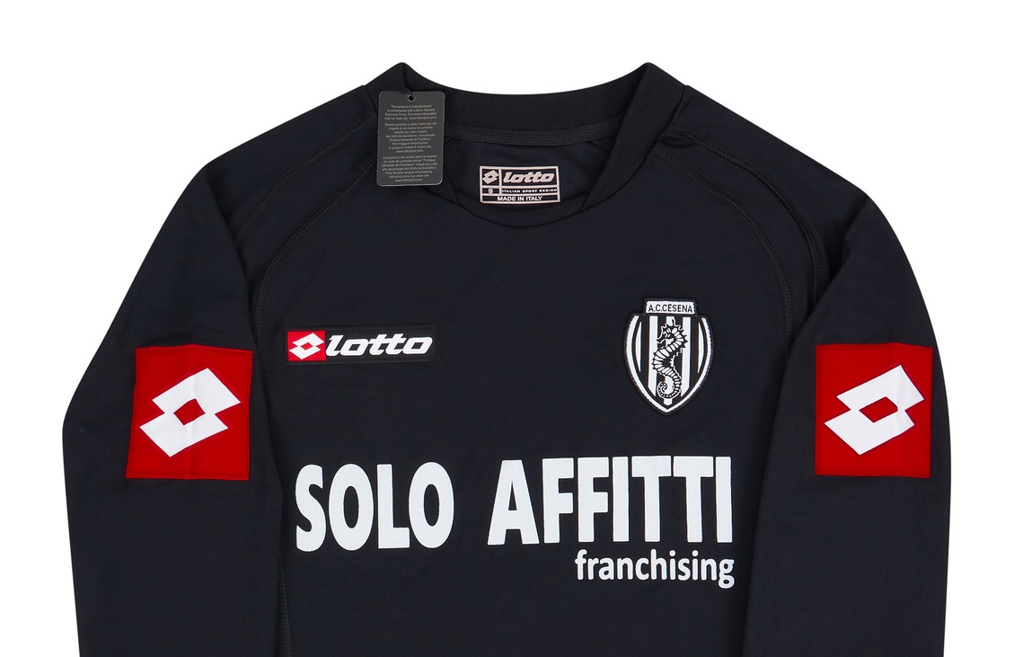 AC Cesena 2005-06 Away Kit