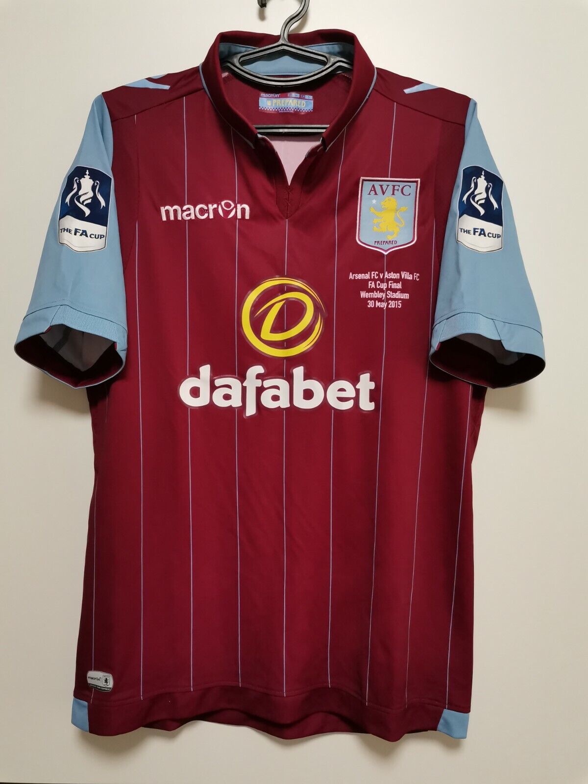Aston Villa 2014-15 FA Cup Final Kit