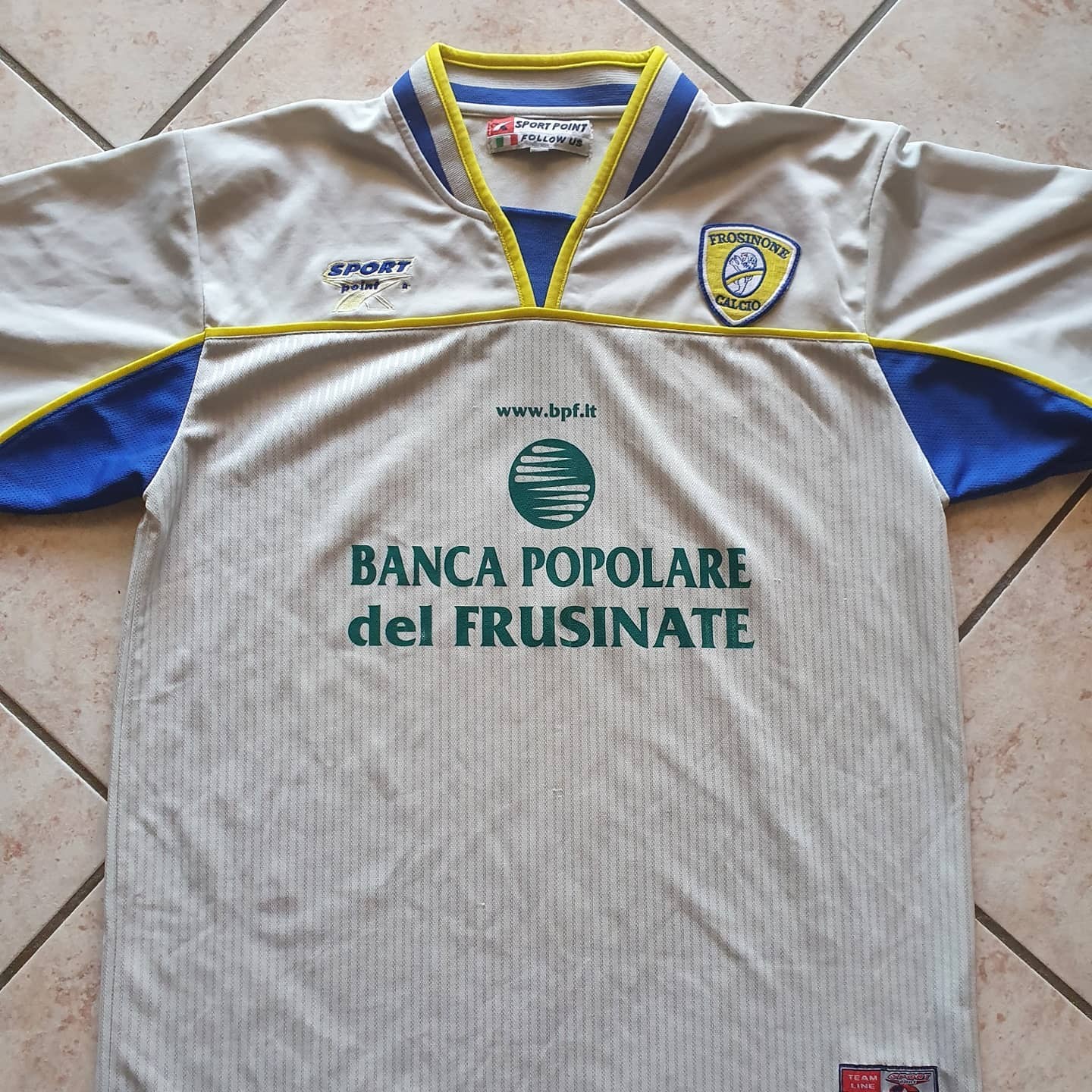 Frosinone 2003-04 Away Kit