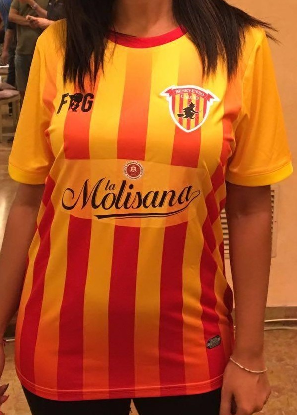 Benevento 2017-18 Home Kit