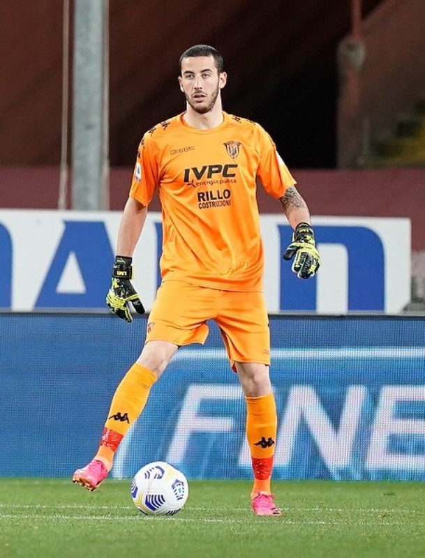 Benevento 2020-21 GK 2 Kit
