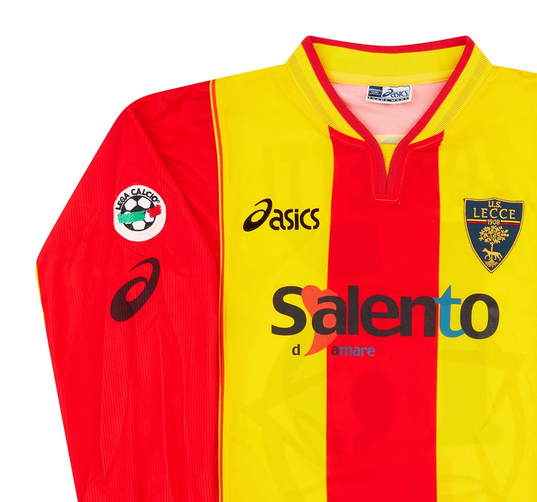 US Lecce 2002-03 Home Kit