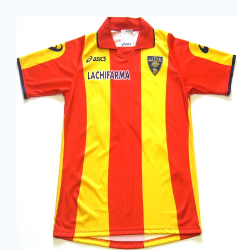 US Lecce 2009-10 Home Kit