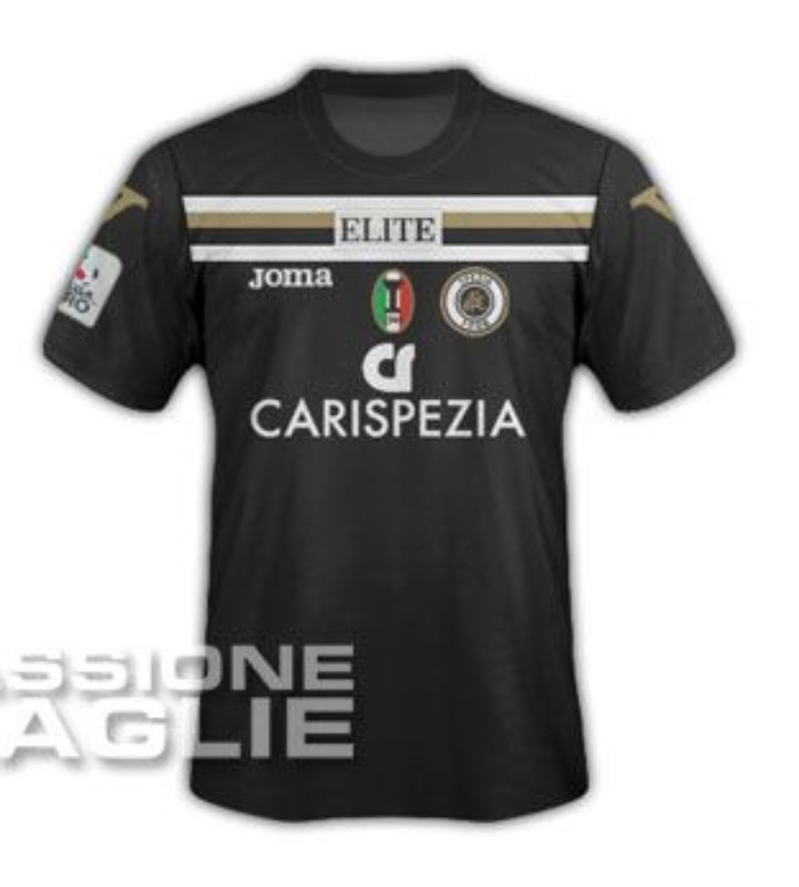 Spezia 2011-12 Away Kit