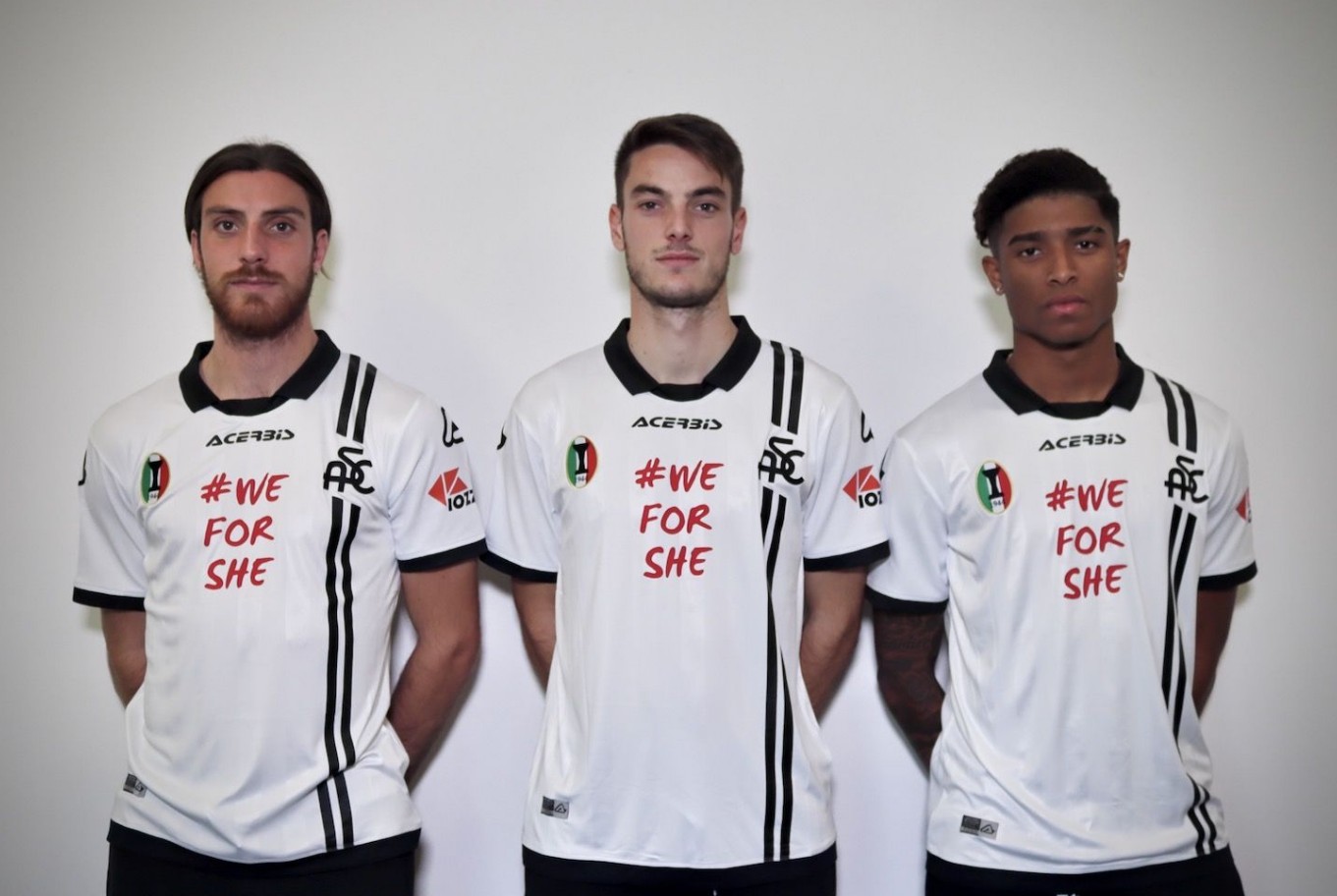 Spezia 2021-22 Home 2 Kit