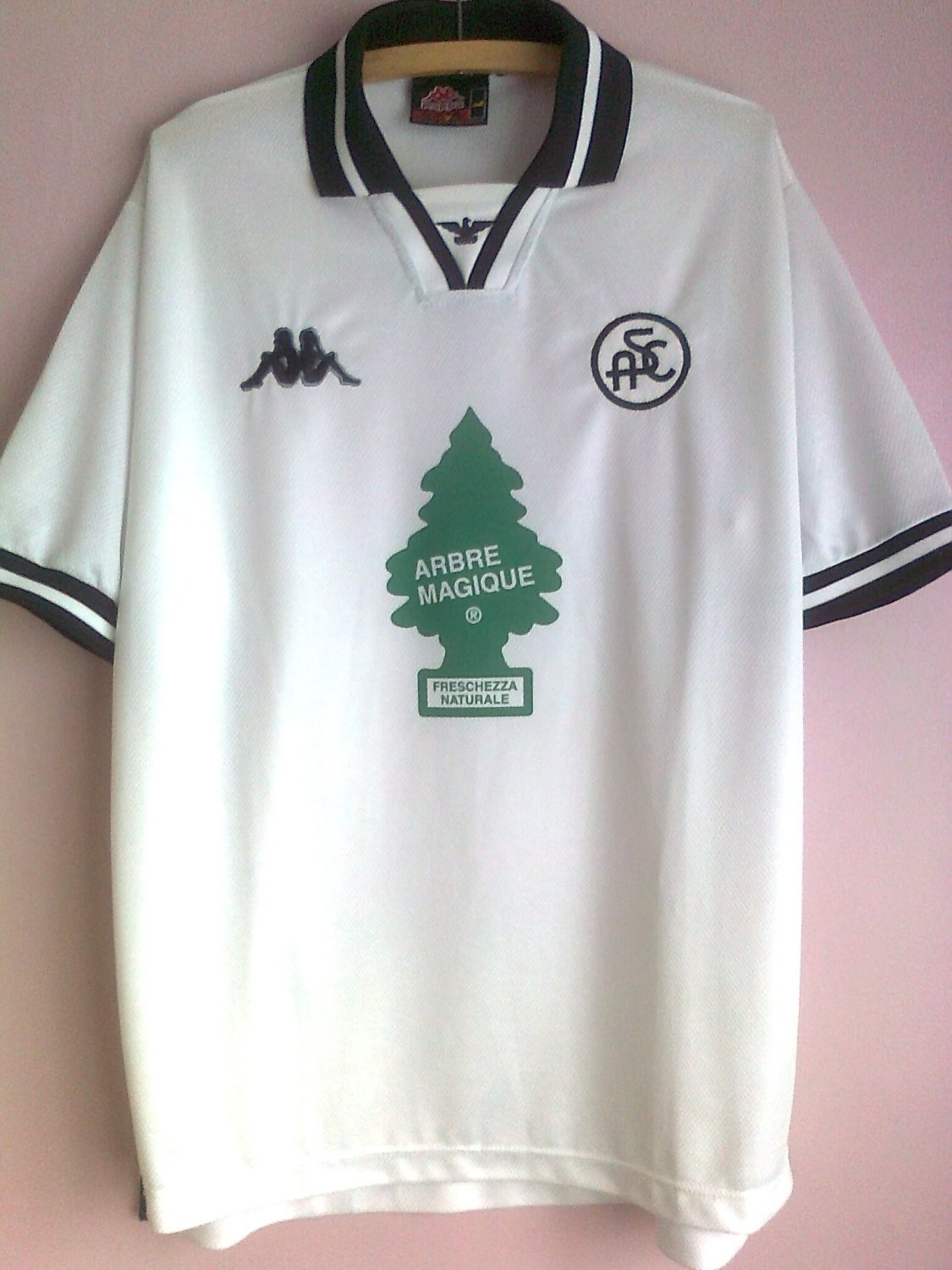 Spezia 1997-98 Home Kit