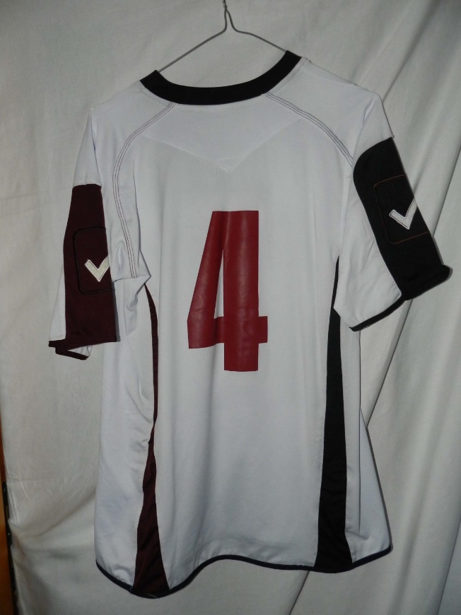 Salernitana 2011-12 Away Kit
