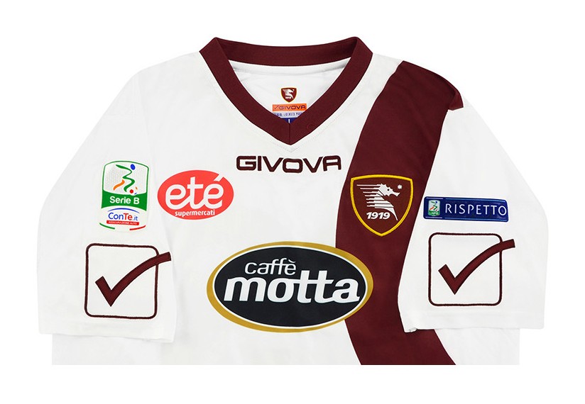 Salernitana 2016-17 Away Kit