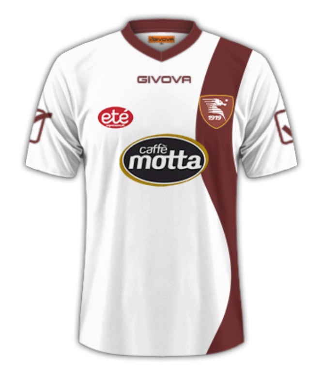 Salernitana 2016-17 Away Kit