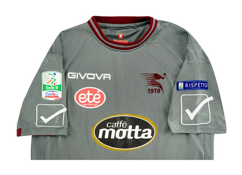 Salernitana 2016-17 Third Kit