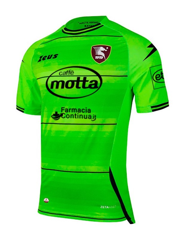 Salernitana 2022-23 GK 1 Kit