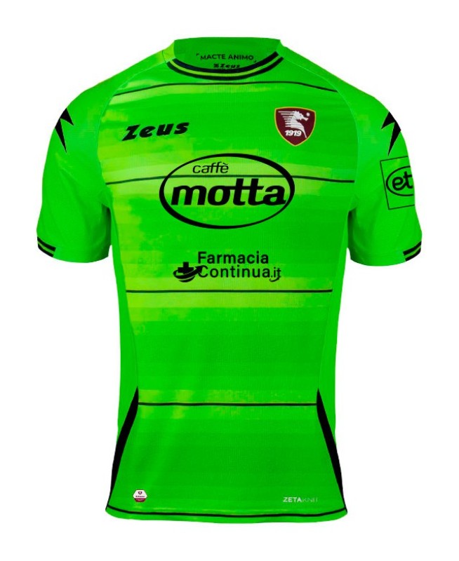 Salernitana 2022-23 GK 1 Kit