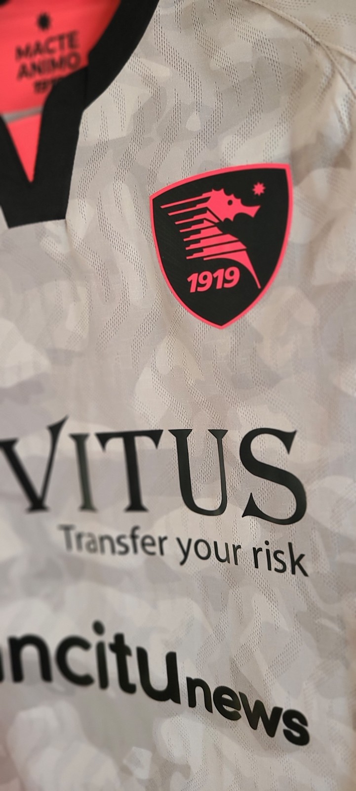 Salernitana 2023-24 Special Kit