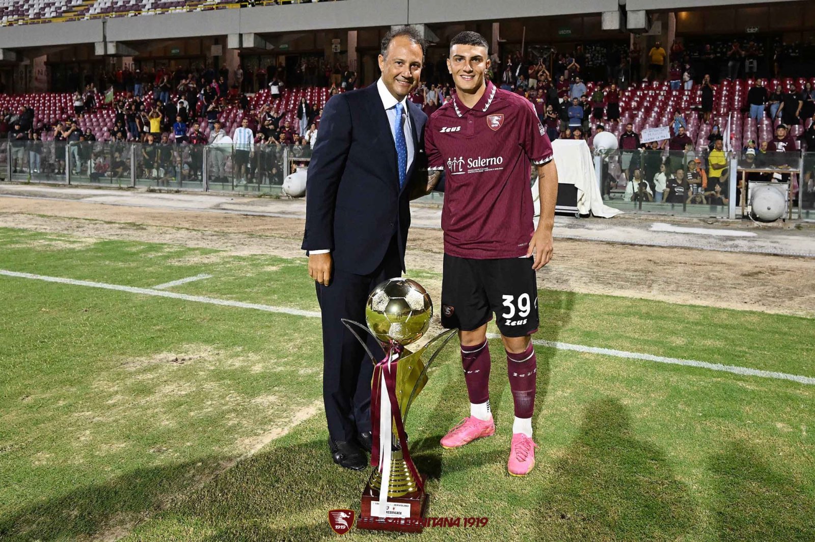 Salernitana 2023-24 Home 2 Kit