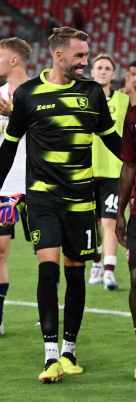 Salernitana 2024-25 Pre-Season GK Kit