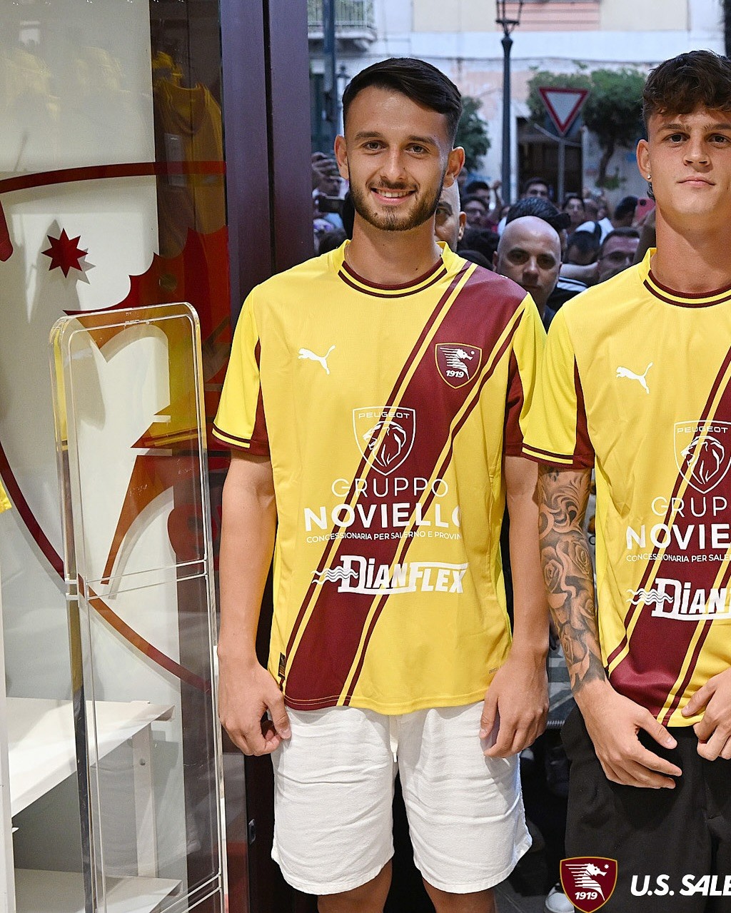 Salernitana 2025-26 Third Kit