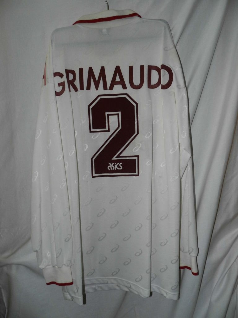 Salernitana 1995-96 Away Kit