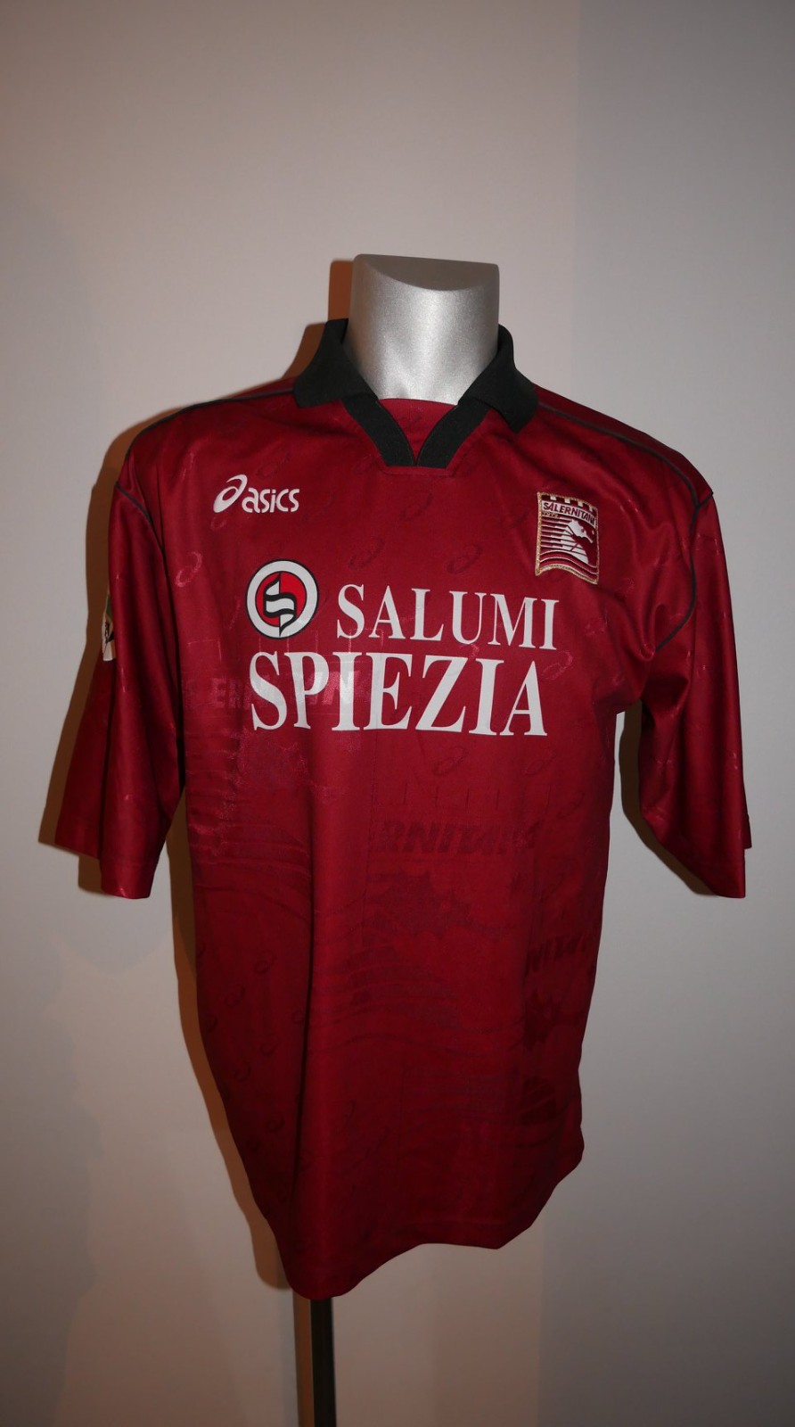 Salernitana 1996-97 Home Kit