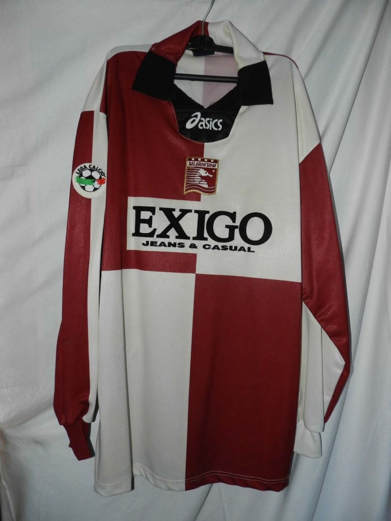 Salernitana 1998-99 Third Kit