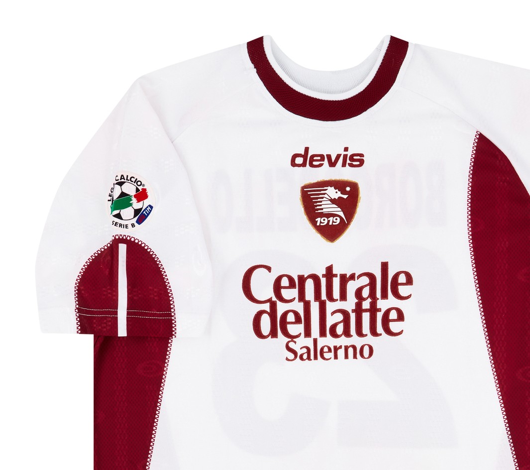 Salernitana 2004-05 Away Kit