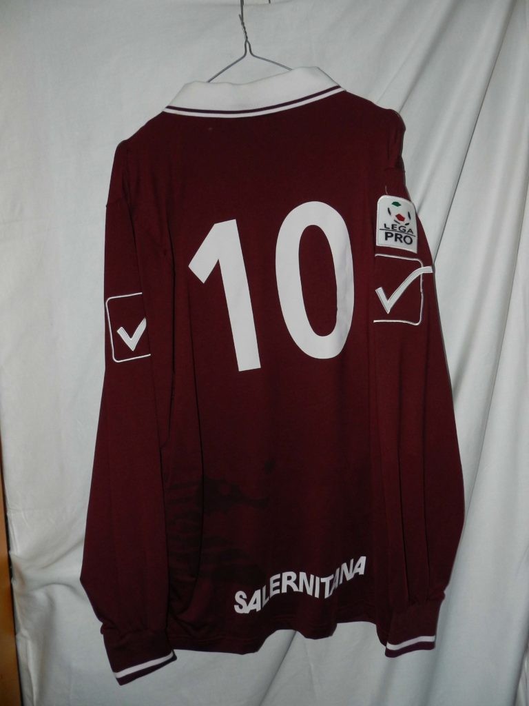 Salernitana 2010-11 Home 2 Kit