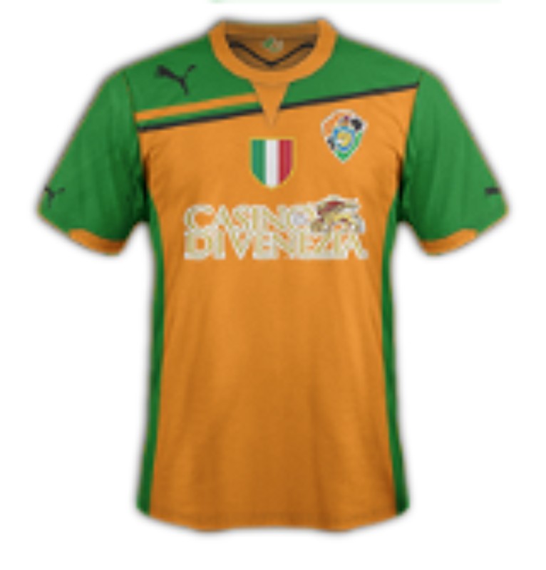 FC Unione Venezia 2012-13 Third Kit