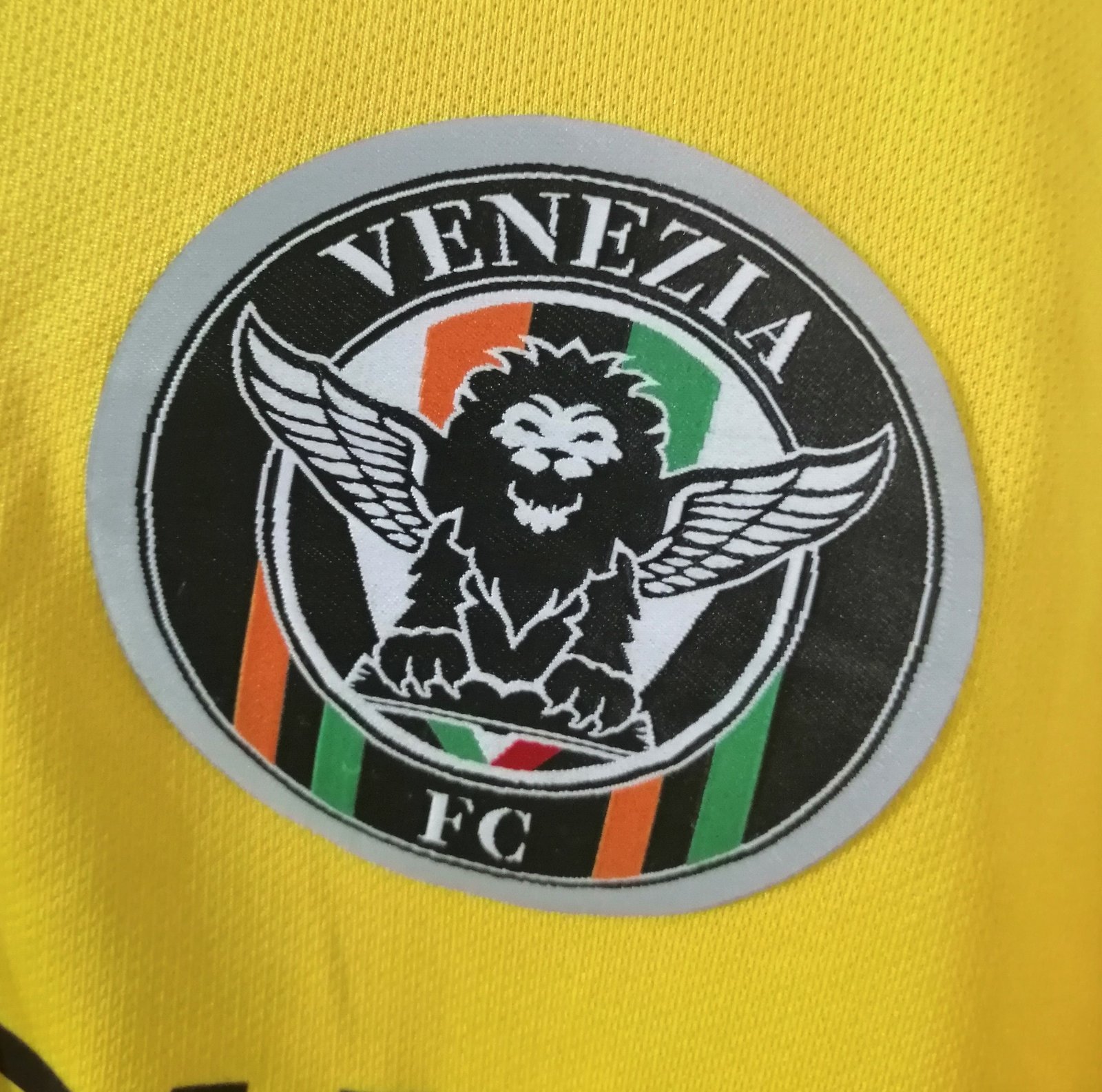Venezia FC 2019-20 GK 2 Kit
