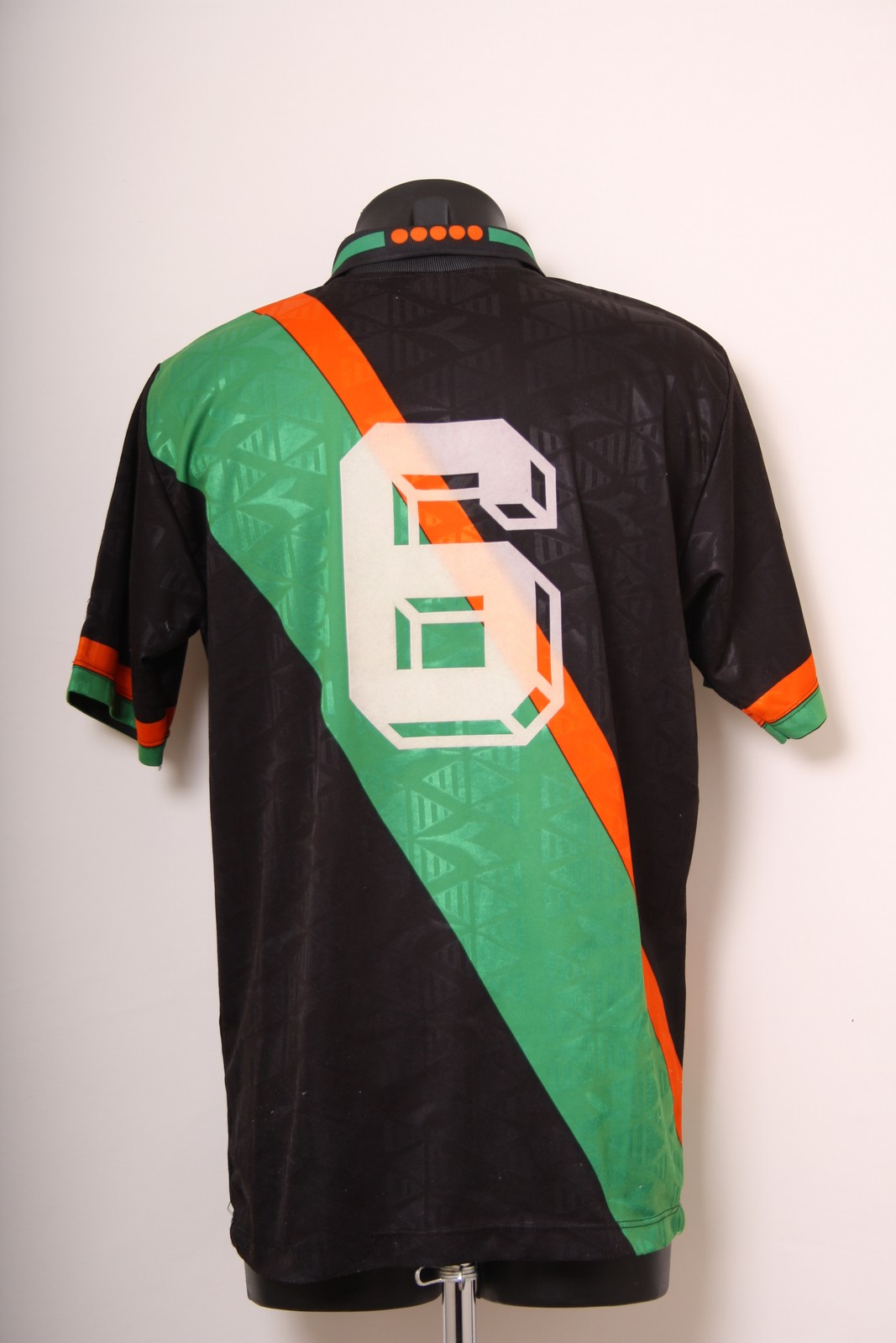 AC Venezia 1993-94 Home Kit