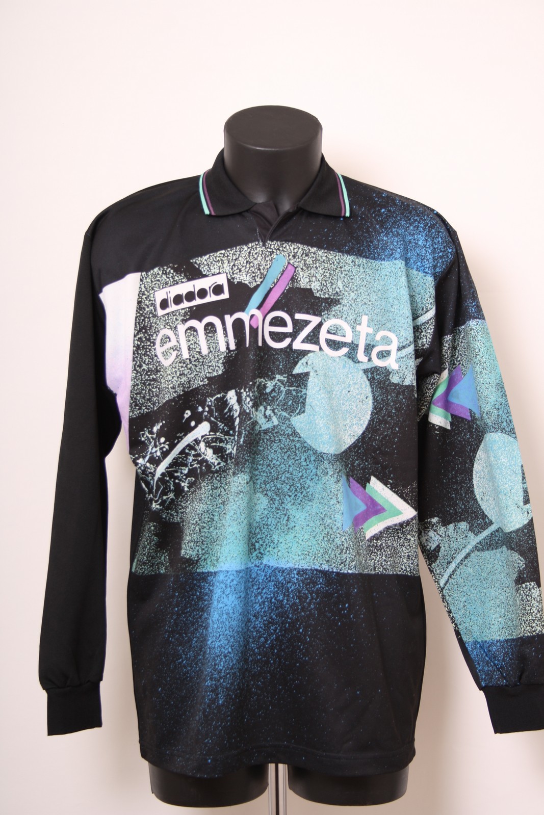 AC Venezia 1993-94 GK 1 Kit