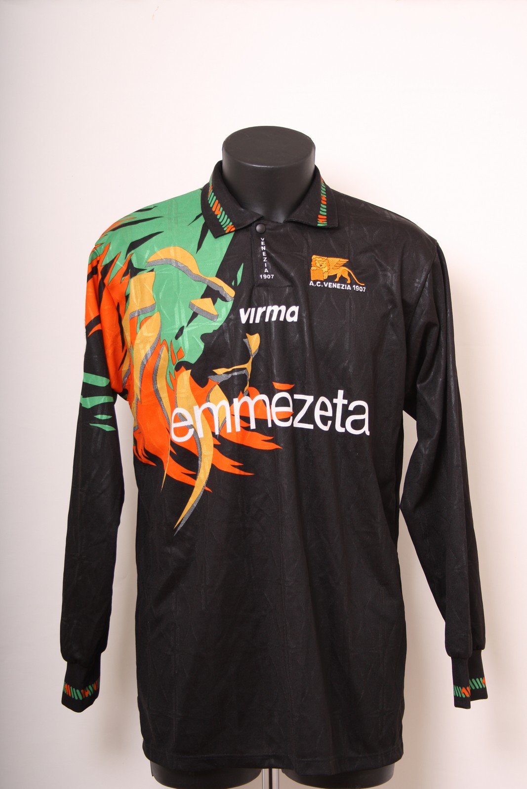 AC Venezia 1996-97 Home Kit