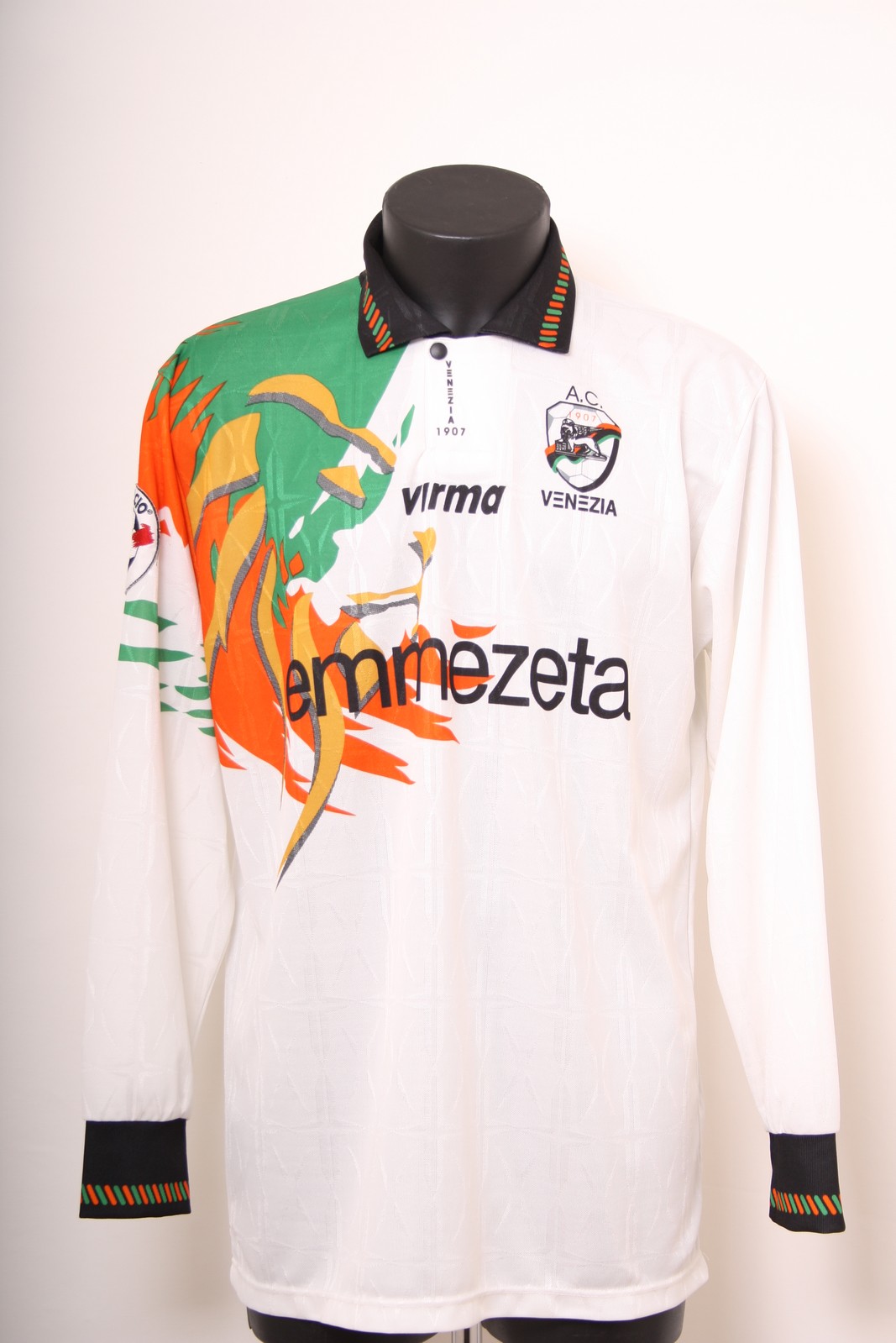 AC Venezia 1997-98 Away Kit
