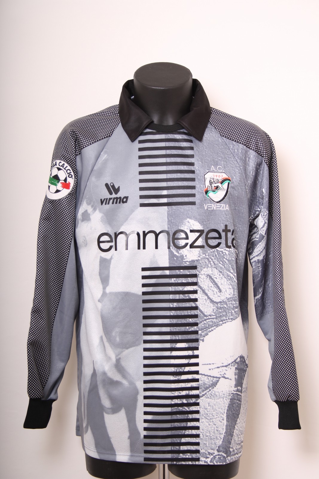 AC Venezia 1997-98 GK 1 Kit
