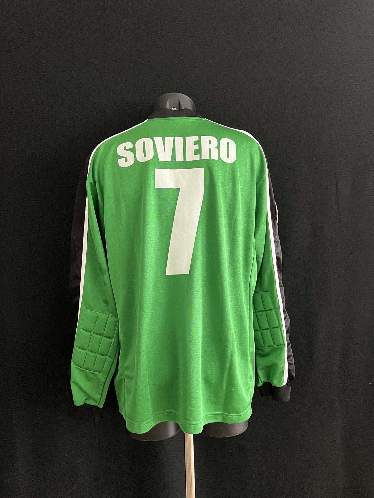 AC Venezia 2002-03 GK Home Kit