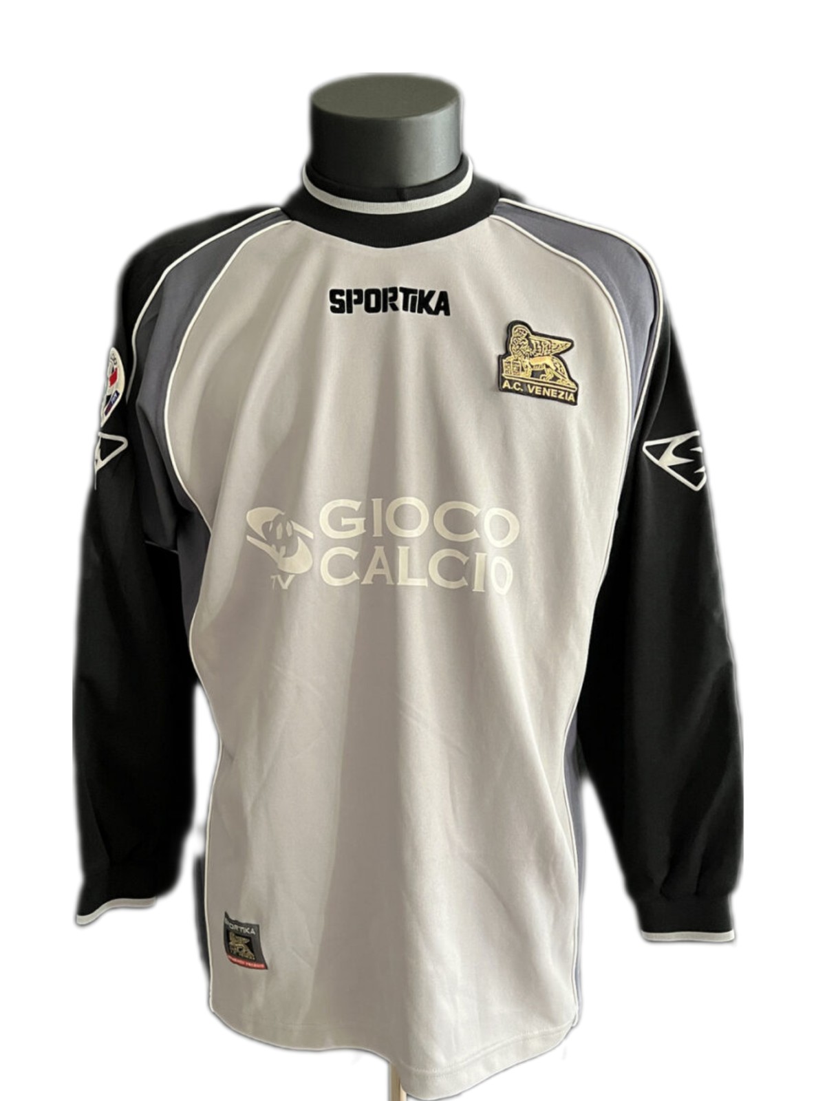 AC Venezia 2003-04 GK Home Kit