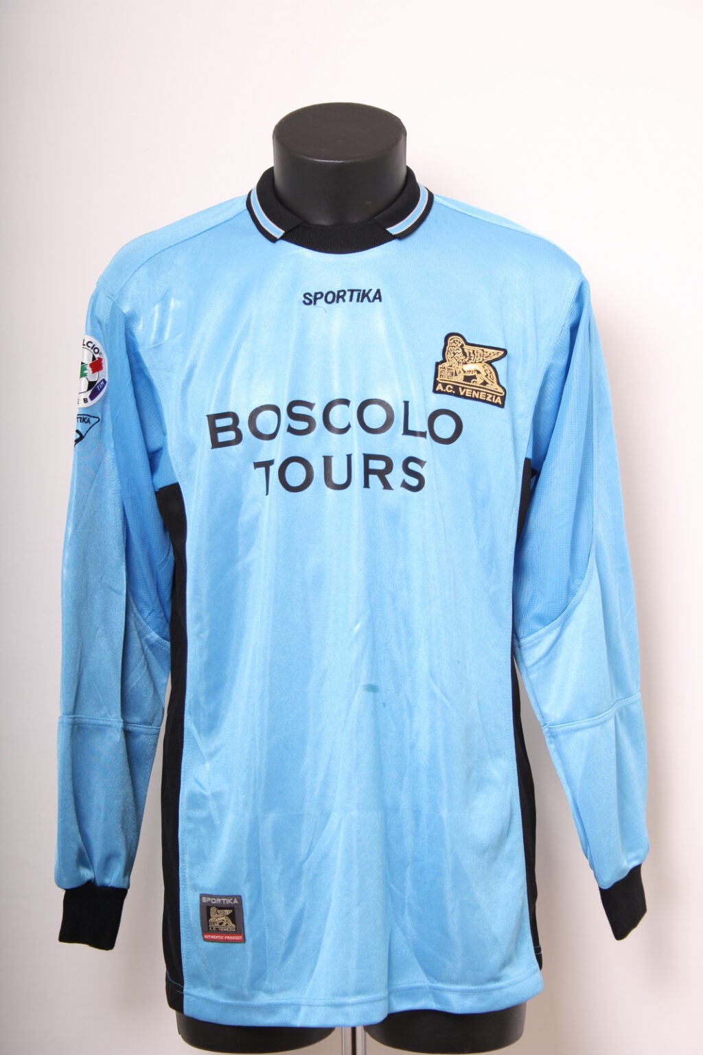 AC Venezia 2004-05 GK Home Kit