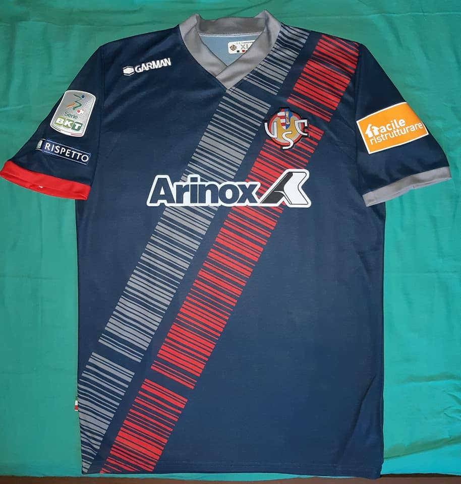 US Cremonese 2018-19 Third Kit