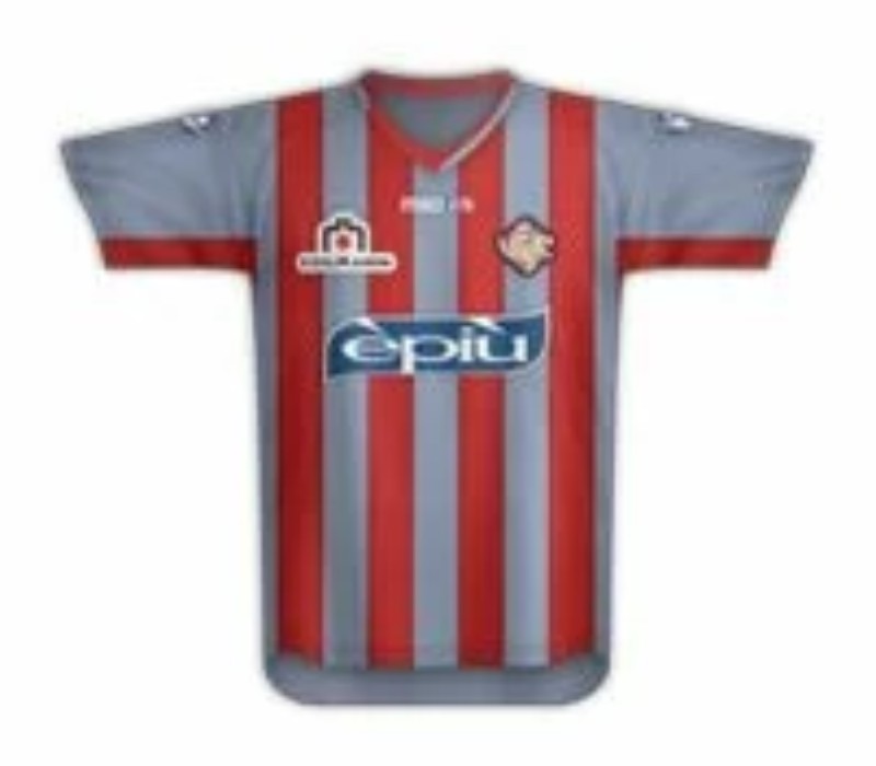 US Cremonese 2009-10 Home Kit