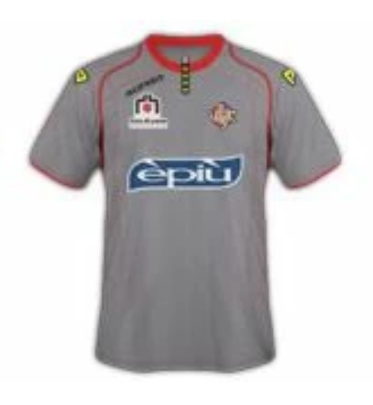US Cremonese 2010-11 Away Kit