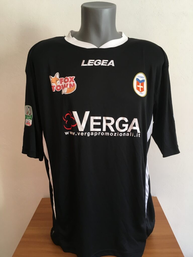 Como 1907 2015-16 GK Away Kit