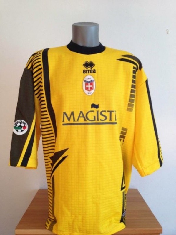 Como 1907 2001-02 GK Home Kit