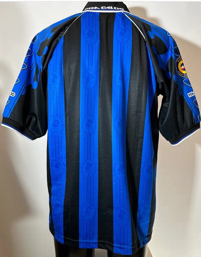 Pisa 2000-01 Home Kit