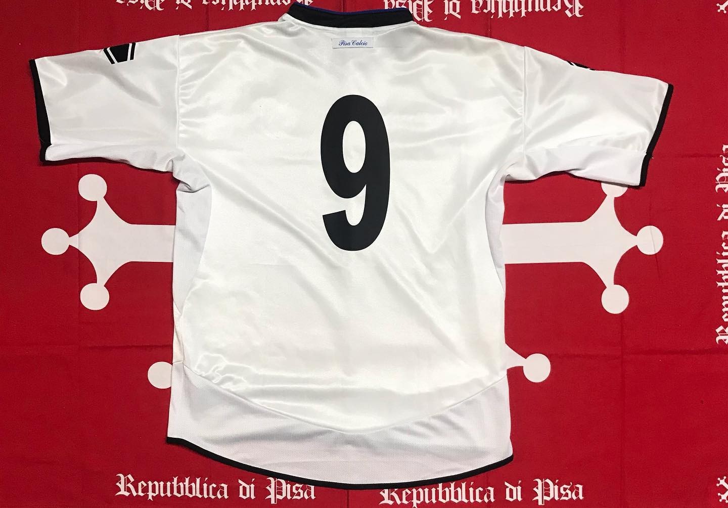 Pisa 2004-05 Away Kit