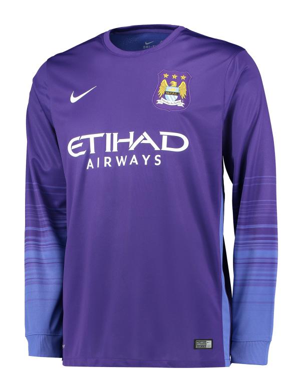 Manchester City 2015-16 GK Home Kit