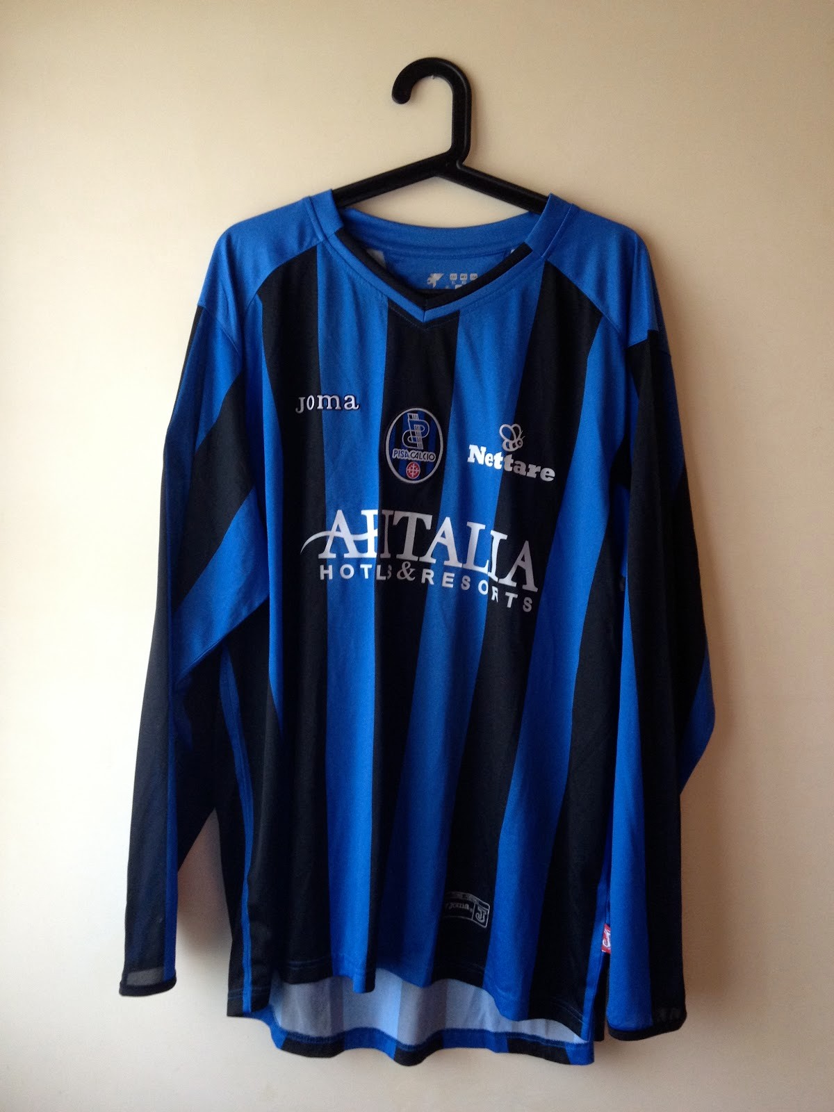 Pisa 2008-09 Home Kit