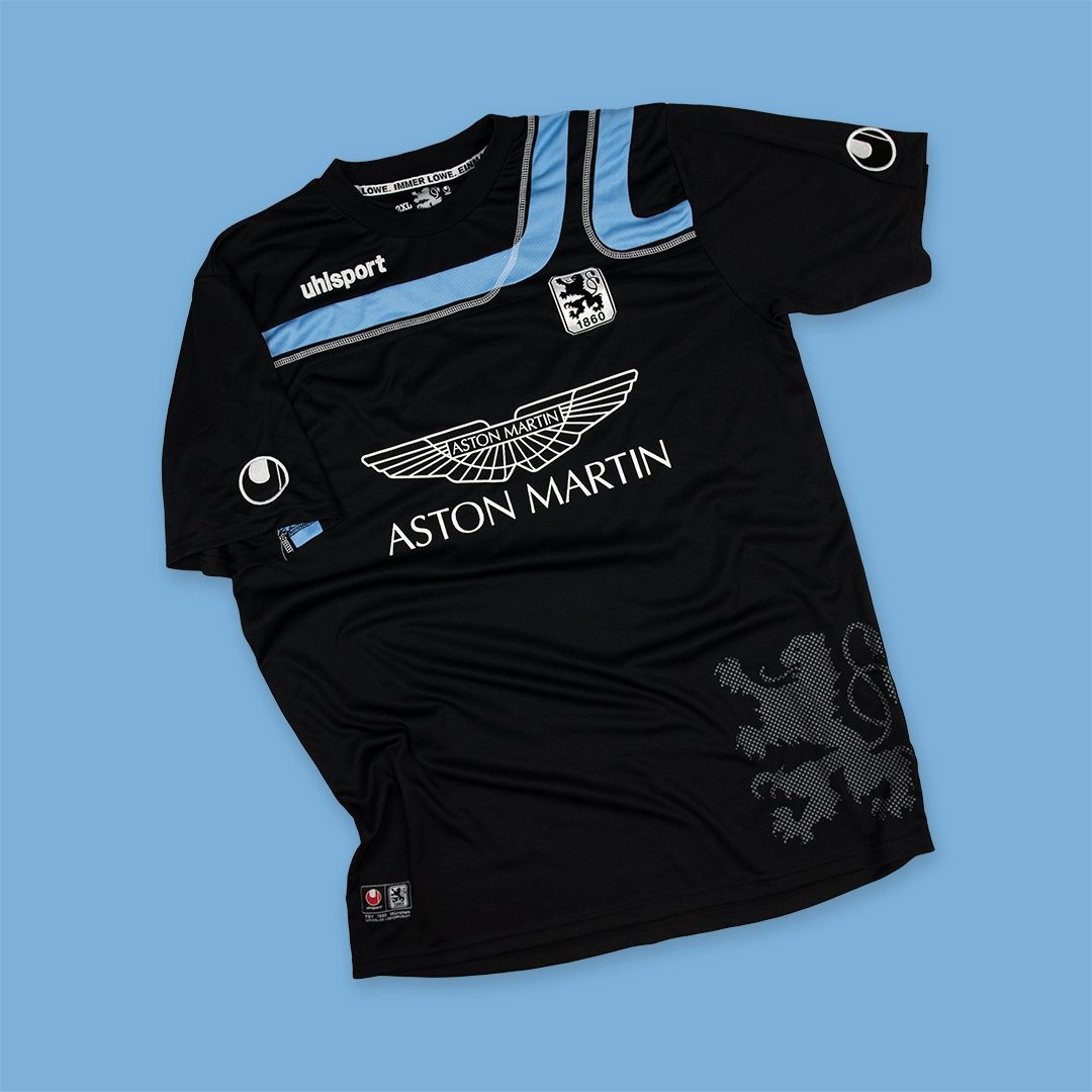TSV 1860 München 2011-12 Away Kit