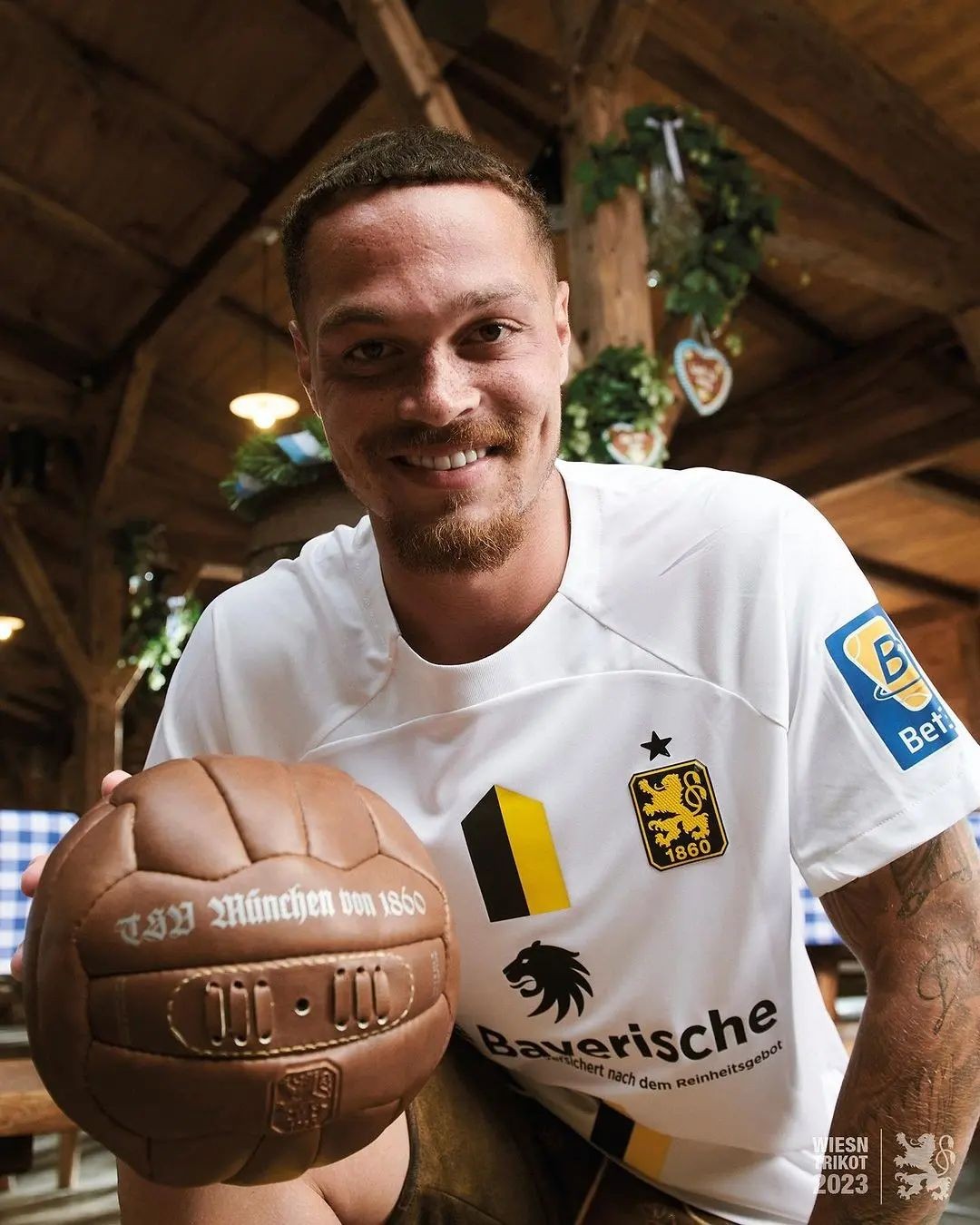TSV 1860 München 2023-24 Oktoberfest Kit