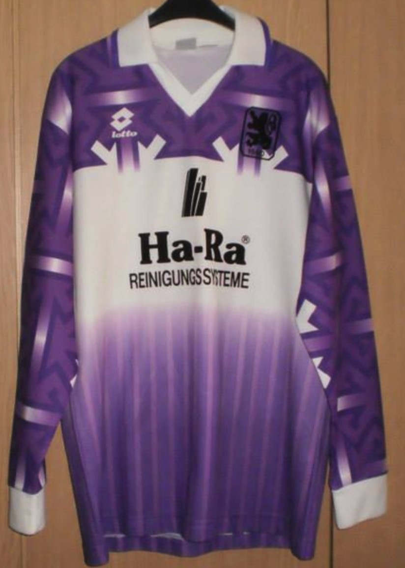 TSV 1860 München 1993-94 Away Kit